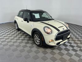 2015 MINI COOPER S