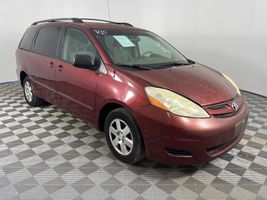 2006 TOYOTA SIENNA LE