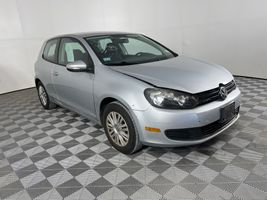 2011 VOLKSWAGEN GOLF BASE