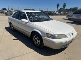 1999 TOYOTA CAMRY 