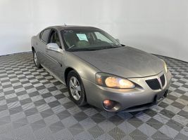 2006 PONTIAC GRAND PRIX 