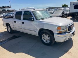 2005 GMC SIERRA 1500 