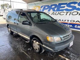 2000 TOYOTA SIENNA