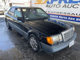 1992 MERCEDES-BENZ 300 SERIES