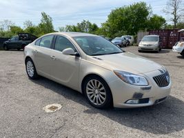 2012 BUICK REGAL