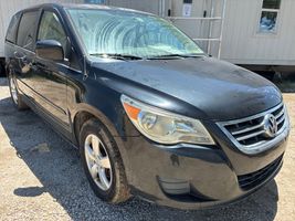 2010 VOLKSWAGEN ROUTAN SE