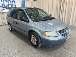 2005 DODGE CARAVAN SE