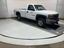 2004 GMC SIERRA 2500HD WORK TRUCK