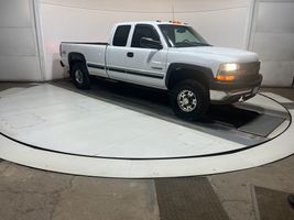 2001 CHEVROLET SILVERADO 2500 LS