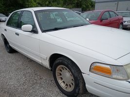 1998 FORD CROWN VICTORIA LX