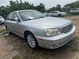 2004 HYUNDAI XG350 