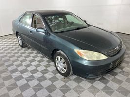 2004 TOYOTA CAMRY 