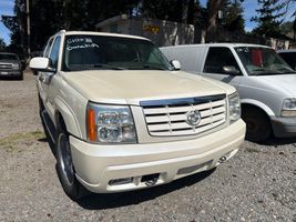 2002 CADILLAC ESCALADE 