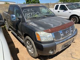 2005 NISSAN TITAN 