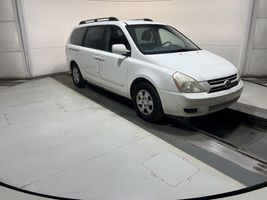 2006 KIA SEDONA 