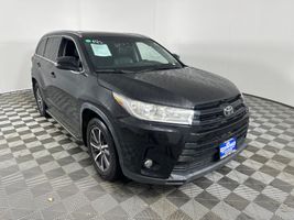 2017 TOYOTA HIGHLANDER 