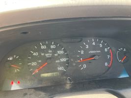 2001 NISSAN ALTIMA 