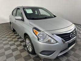 2017 NISSAN VERSA SV