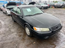 1997 TOYOTA CAMRY LE