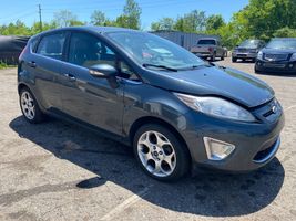 2011 FORD FIESTA SES