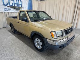 1998 NISSAN FRONTIER 