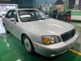 2001 HYUNDAI XG300