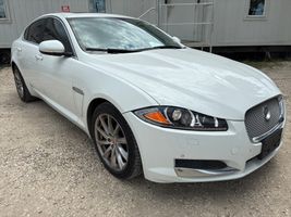 2015 JAGUAR XF 2.0T PREMIUM