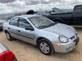 2005 DODGE NEON SE