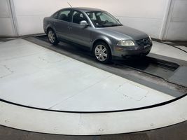 2005 VOLKSWAGEN PASSAT GLS 1.8T
