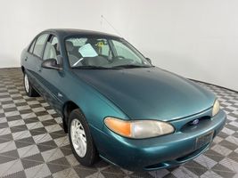 1997 FORD ESCORT LX