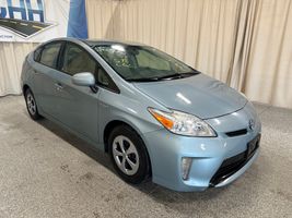 2012 TOYOTA PRIUS BASE