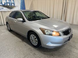 2010 HONDA ACCORD LX