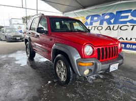 2002 JEEP LIBERTY SPORT