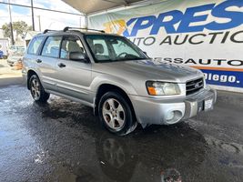 2004 SUBARU FORESTER XS