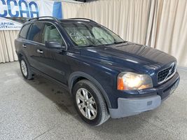 2004 VOLVO XC90 