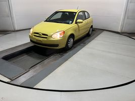 2010 HYUNDAI ACCENT GS