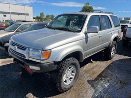 2001 TOYOTA 4RUNNER SR5