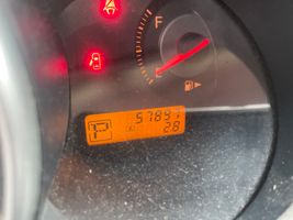 2009 NISSAN VERSA S