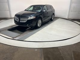 2010 LINCOLN MKT 
