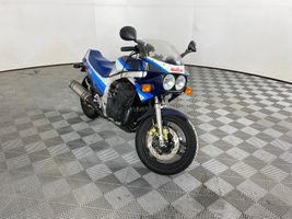 1986 SUZUKI GSX-R1100G 