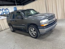 2001 CHEVROLET TAHOE 