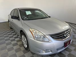2010 NISSAN ALTIMA 