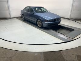 2001 BMW 5-SERIES 525I