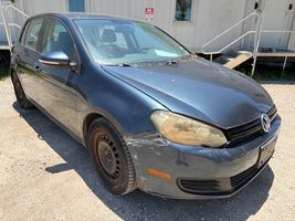2011 VOLKSWAGEN GOLF BASE