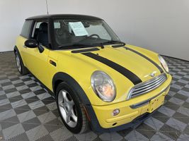 2004 MINI COOPER 