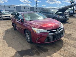2015 TOYOTA CAMRY XLE