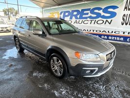 2015 VOLVO XC70