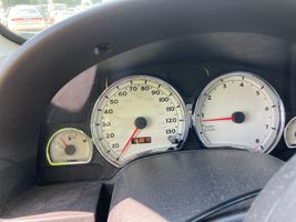 2005 SATURN VUE 
