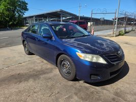 2010 TOYOTA CAMRY 