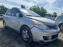 2009 NISSAN VERSA 